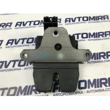 Замок крышки багажника Ford Focus 2 8M51R442A66AB